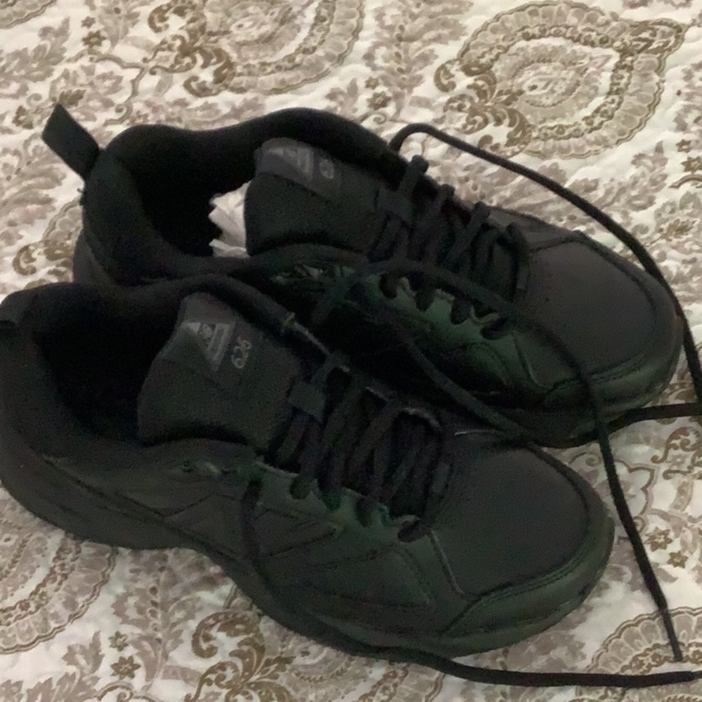 NWOB New Balance Industrial 626 Women’s Sneakers size 6